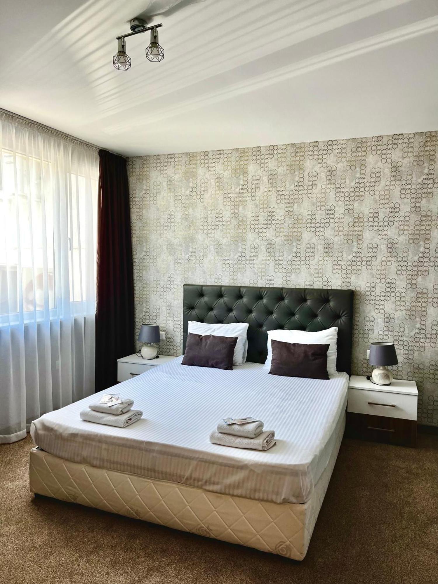 Damyanov House Hotell Kazanlŭk Exteriör bild